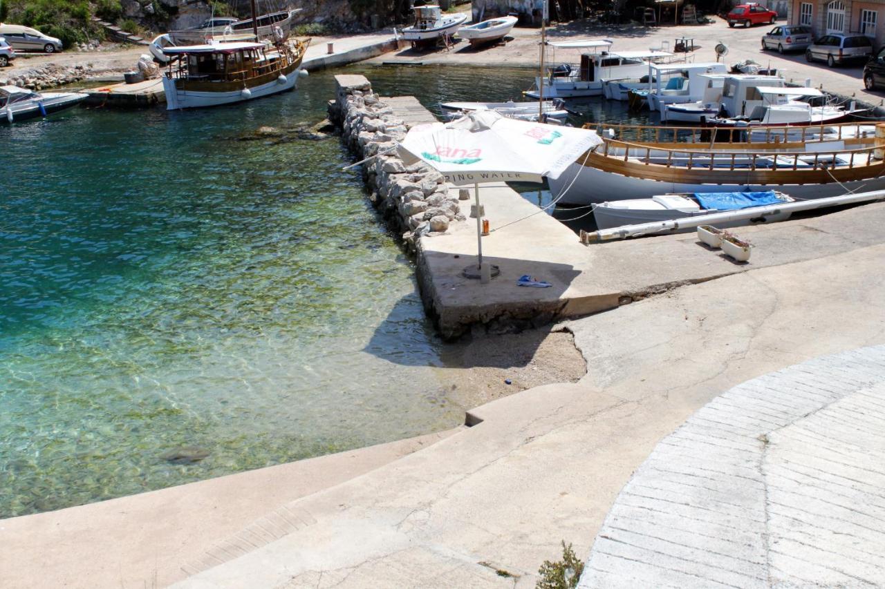 Apartments With A Parking Space Sali, Dugi Otok - 8084 Buitenkant foto