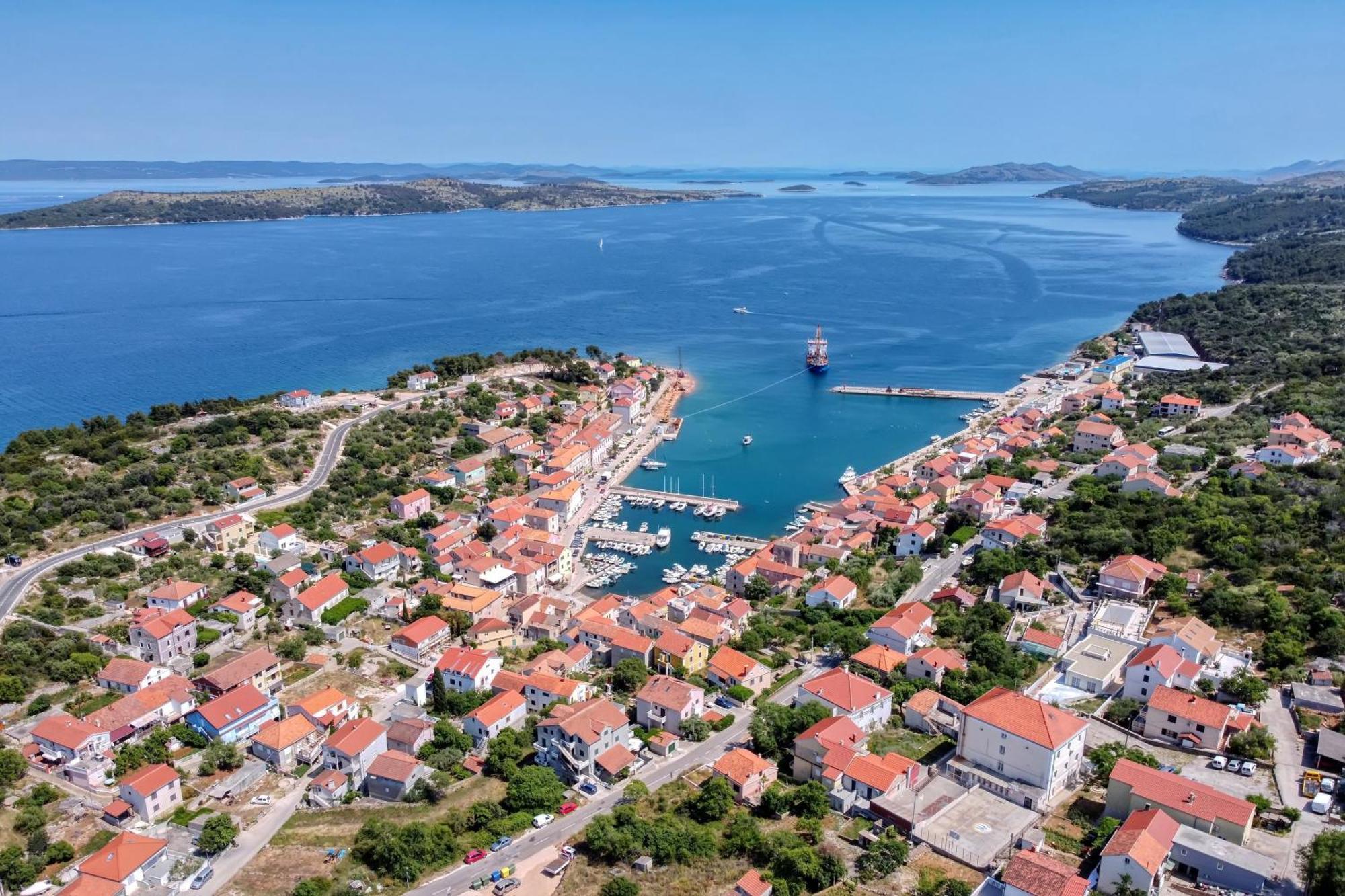 Apartments With A Parking Space Sali, Dugi Otok - 8084 Buitenkant foto